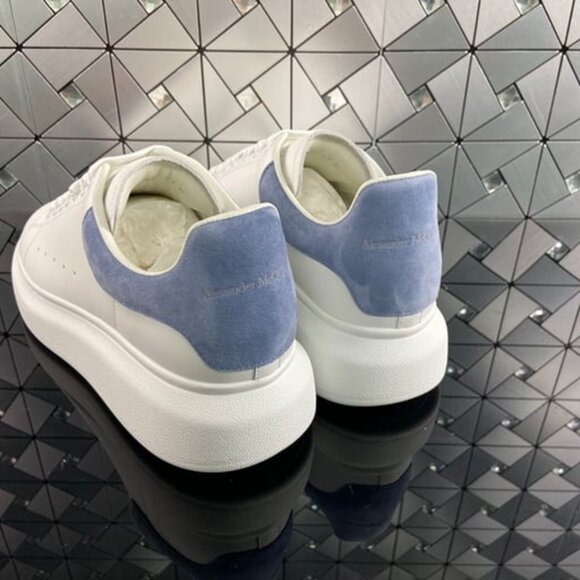 Alexander McQueen Women Sneakers - Picture 6 of 6
